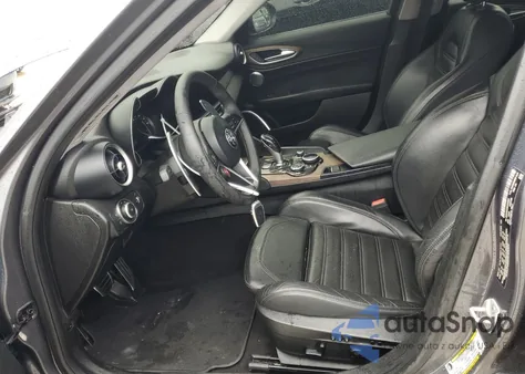 2017 Alfa Romeo Giulia Ti из США, поврежденный, VIN ZARFAECN9H7530827